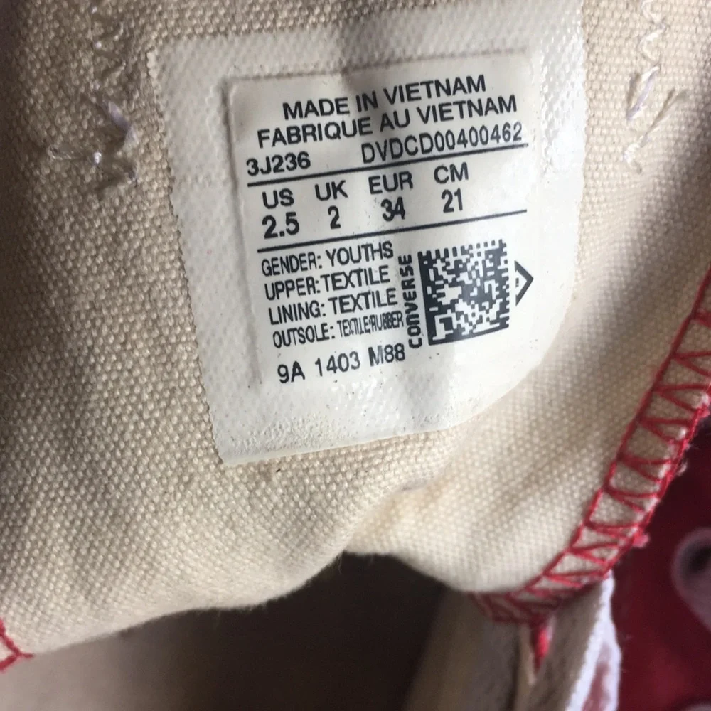 Red Converse Size 2 1/2